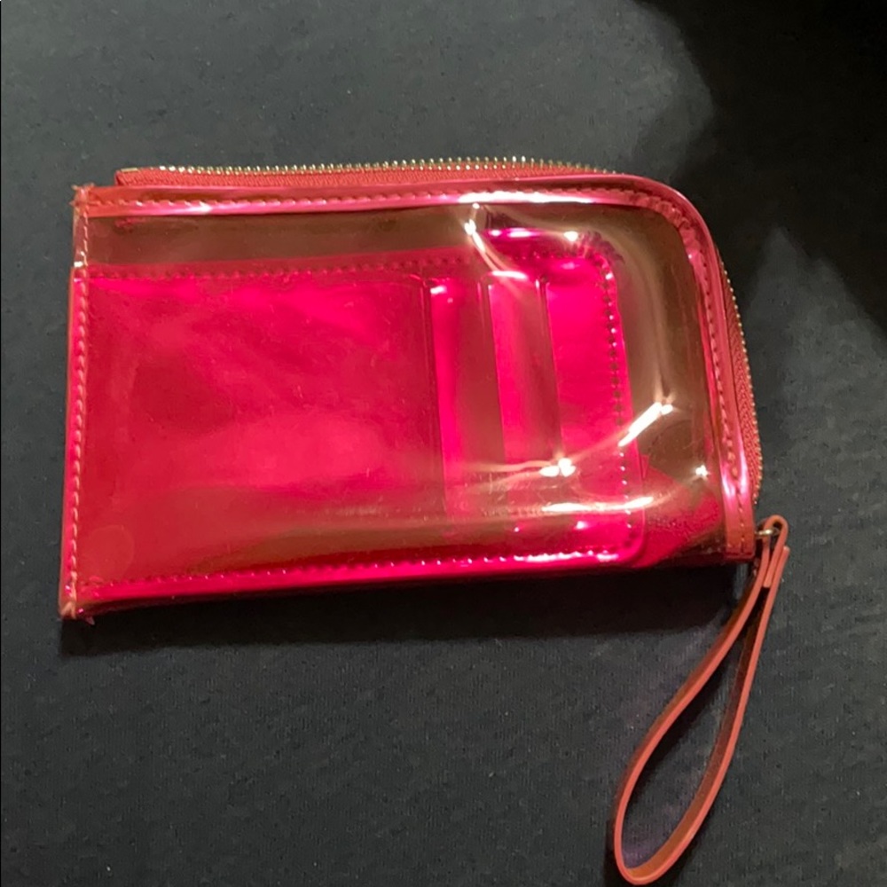 Wristlet wallet